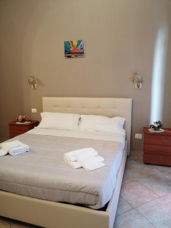 San Gaetano Bed Hotell Napoli Eksteriør bilde