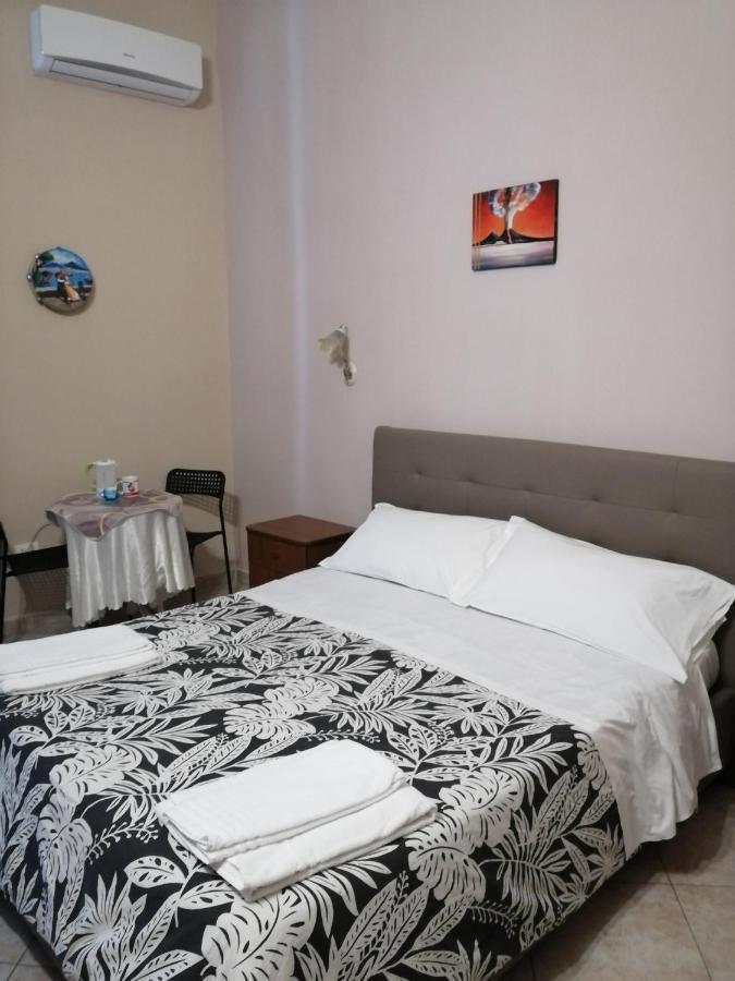 San Gaetano Bed Hotell Napoli Eksteriør bilde